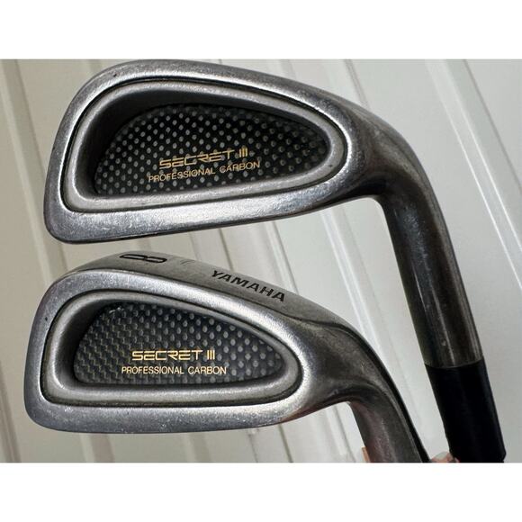 Yamaha Secret III Professional Carbon Gold Graphite Golf Clubs 6 & 8 Set of 2 - Picture 3 of 10